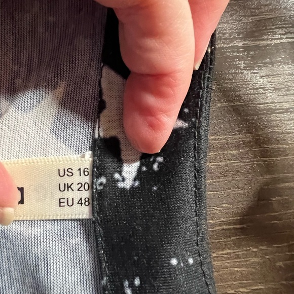 “Flag shirt”. NWOT. size 16 - Picture 3 of 4